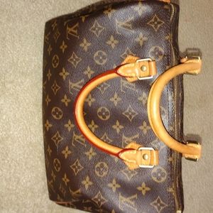 Authentic Louis Vuitton Purse